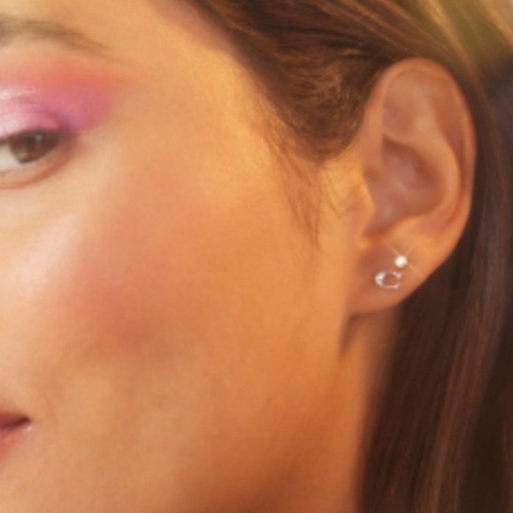 NEW Coach Signature C Stud Earring Set - Picture 4 of 7